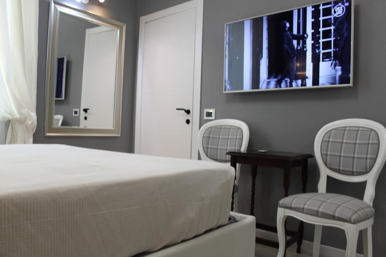 Jacuzzi Apartament By Parmacentro B&B Экстерьер фото